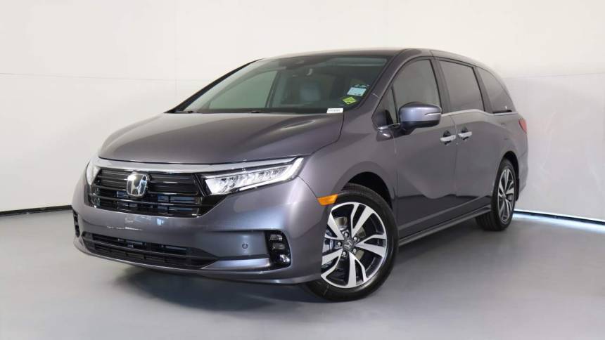 2024 Honda Odyssey Touring — Minivan — 5,967 mi — Tucson, AZ