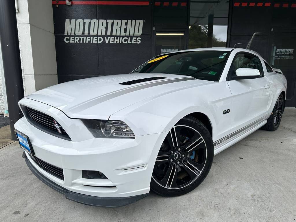 2014 Ford Mustang GT Premium — Coupe — 117,891 mi — Danville, VA
