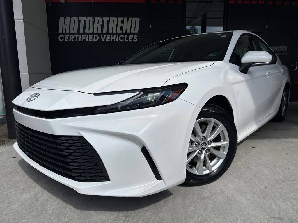 2025 Toyota Camry Hybrid LE — Sedan — 28,569 mi — Danville, VA