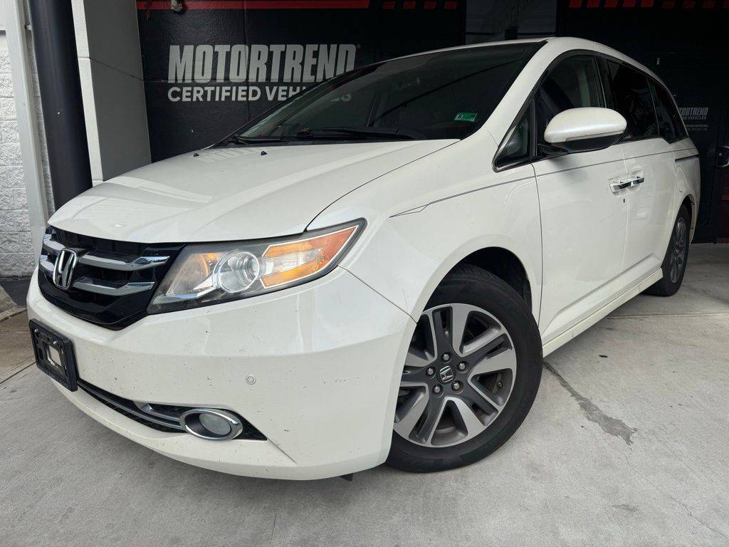 2017 Honda Odyssey Touring — Minivan — 125,573 mi — Danville, VA