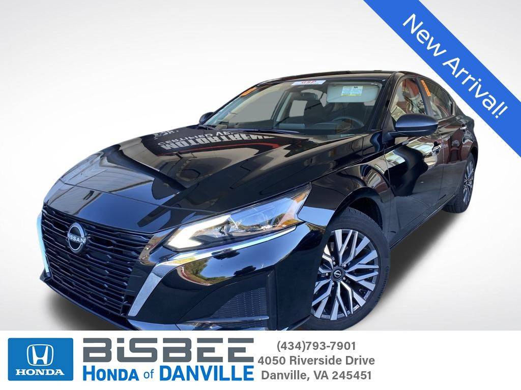 2025 Nissan Altima SV — Sedan — 30,487 mi — Danville, VA