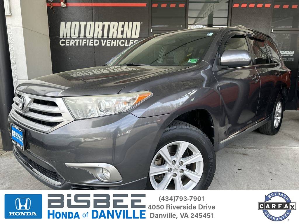 2013 Toyota Highlander Plus V6 — SUV — 96,372 mi — Danville, VA