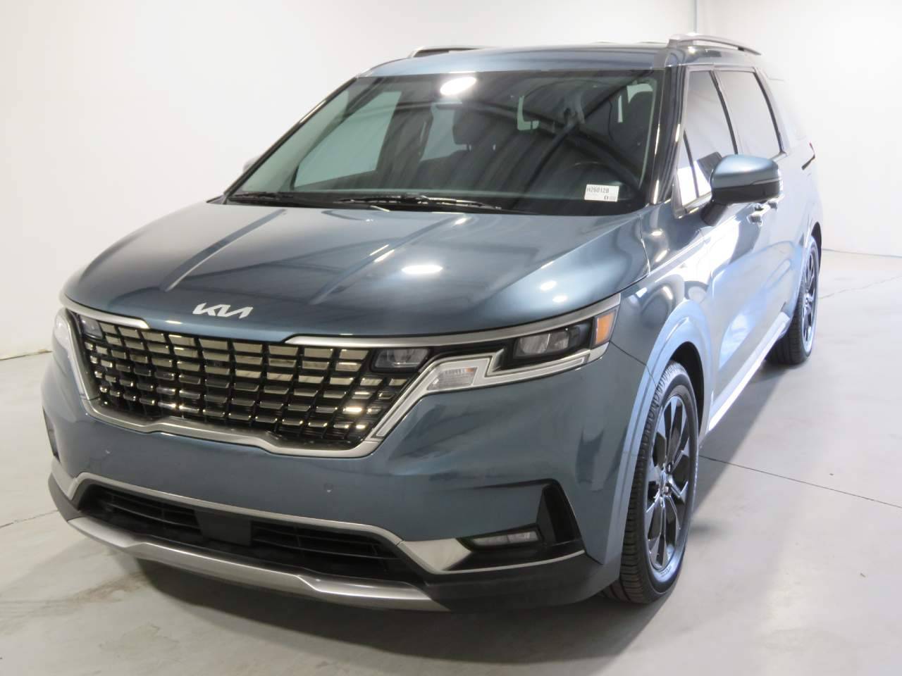 2023 Kia Carnival SX — Minivan — 56,690 mi — Phoenix, AZ