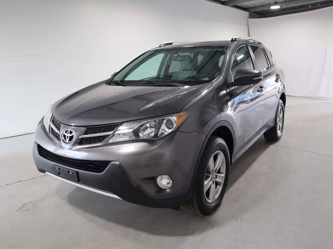 2015 Toyota RAV4 XLE — SUV — 111,821 mi — Phoenix, AZ