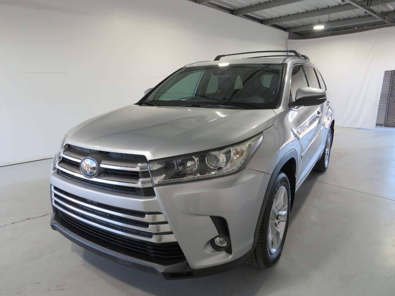 2019 Toyota Highlander Limited — SUV — 81,731 mi — Phoenix, AZ