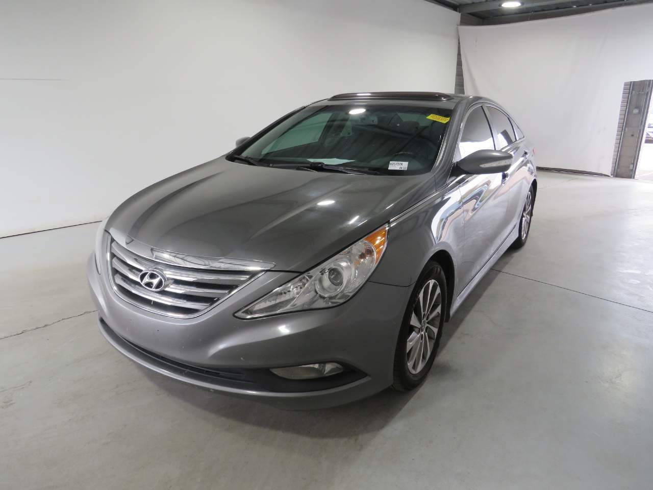 2014 Hyundai Sonata Limited — Sedan — 123,870 mi — Phoenix, AZ