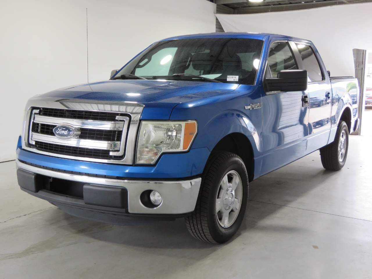 2013 Ford F-150 XL — Pickup Truck — 142,674 mi — Phoenix, AZ