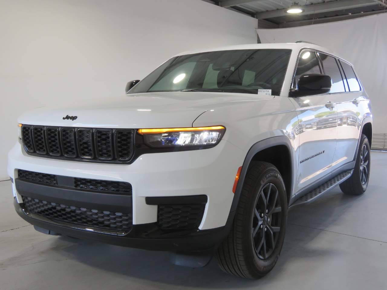 2024 Jeep Grand Cherokee Altitude X — SUV — 3,304 mi — Phoenix, AZ