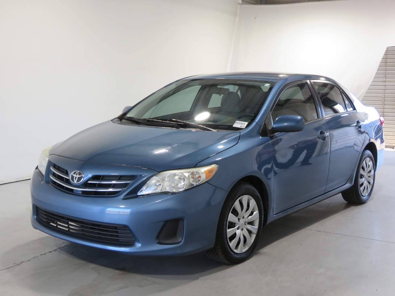 2013 Toyota Corolla L — Sedan — 115,590 mi — Phoenix, AZ