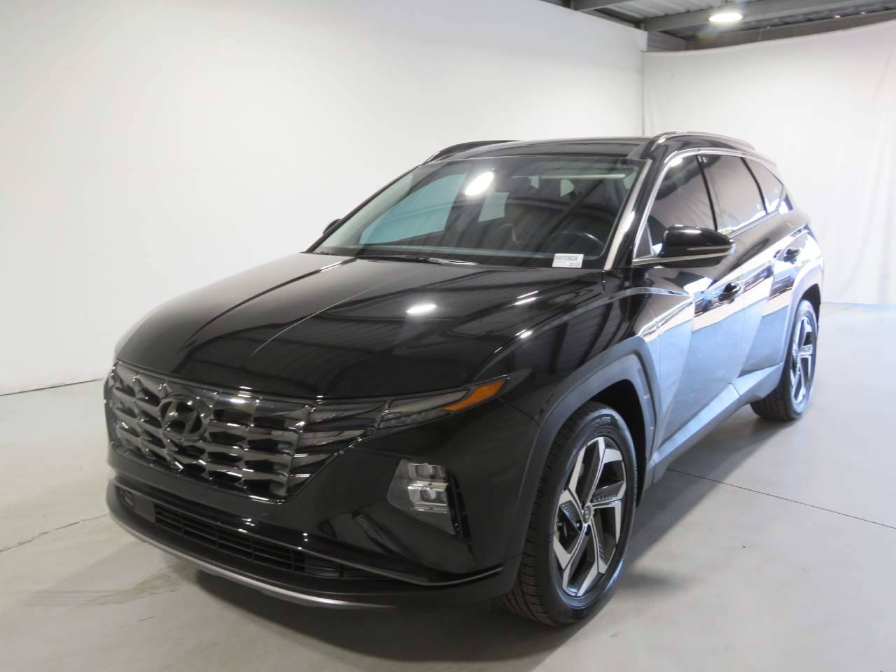 2022 Hyundai Tucson Limited — SUV — 35,725 mi — Phoenix, AZ