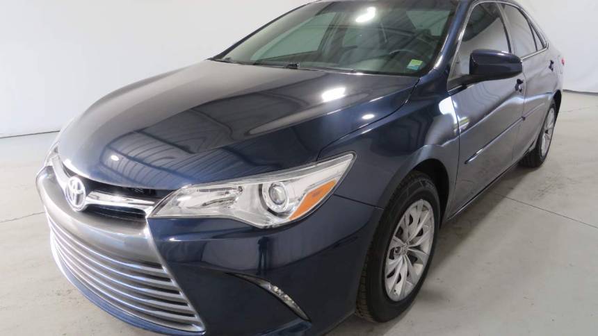 2017 Toyota Camry XLE — Sedan — 44,767 mi — Phoenix, AZ