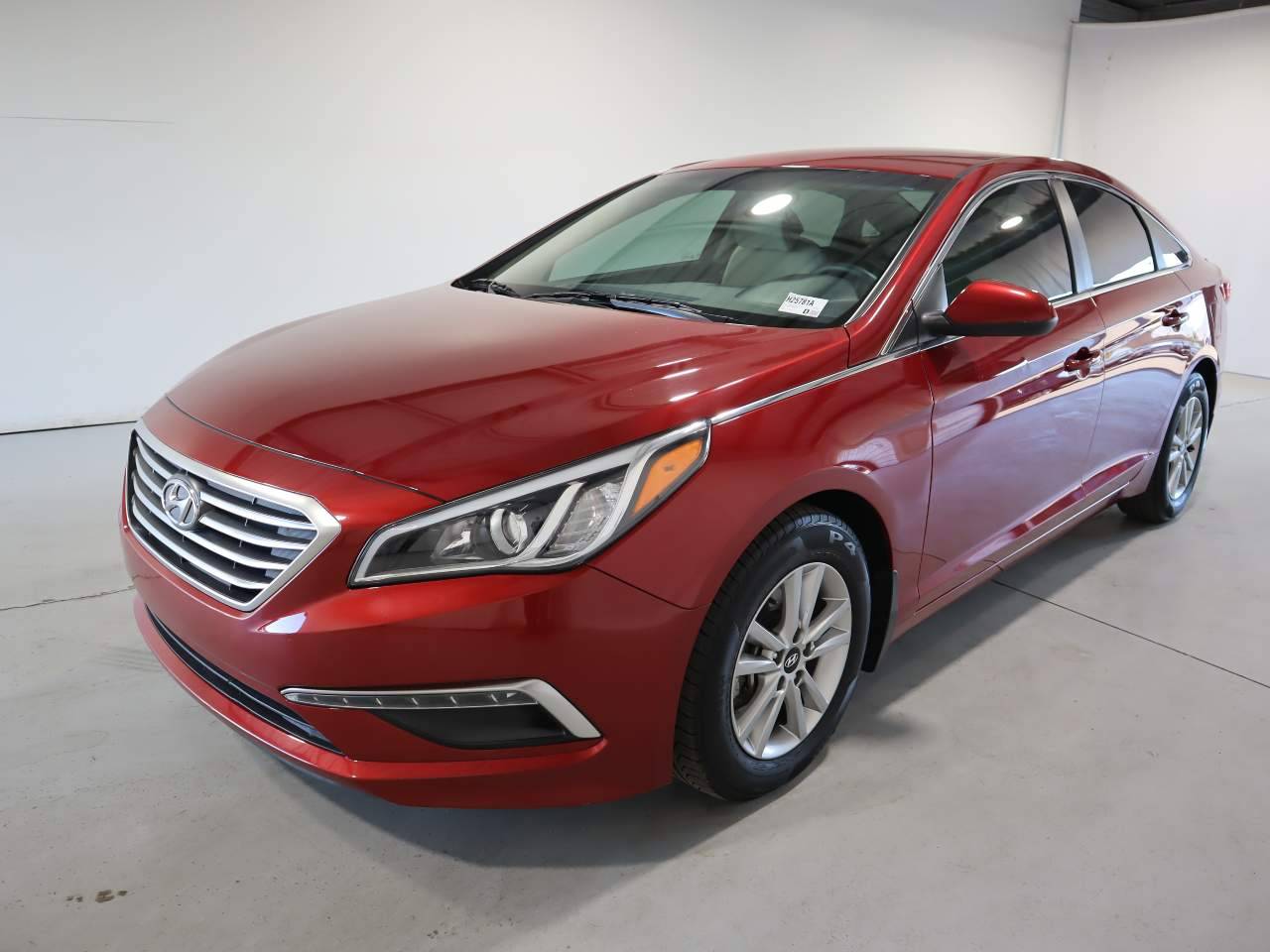 2015 Hyundai Sonata SE — Sedan — 81,013 mi — Phoenix, AZ