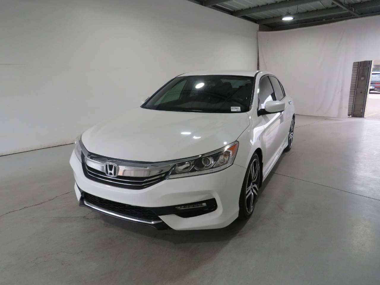 2016 Honda Accord Sport — Sedan — 102,520 mi — Phoenix, AZ