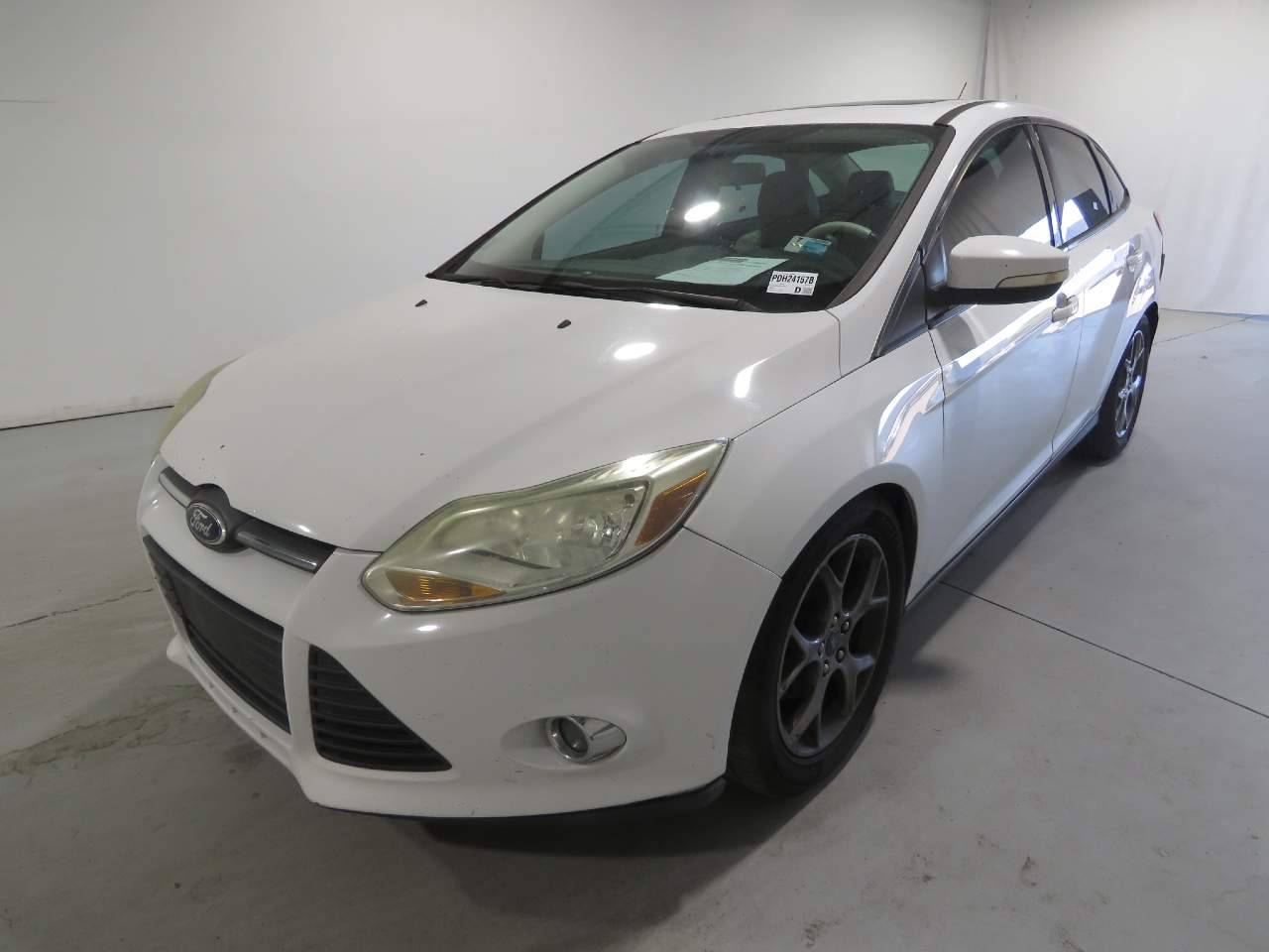 2014 Ford Focus SE — Sedan — 164,848 mi — Phoenix, AZ