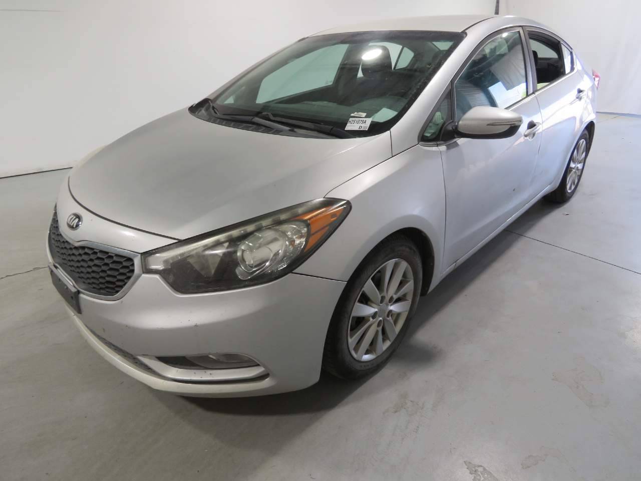 2015 Kia Forte EX — Sedan — 77,155 mi — Phoenix, AZ