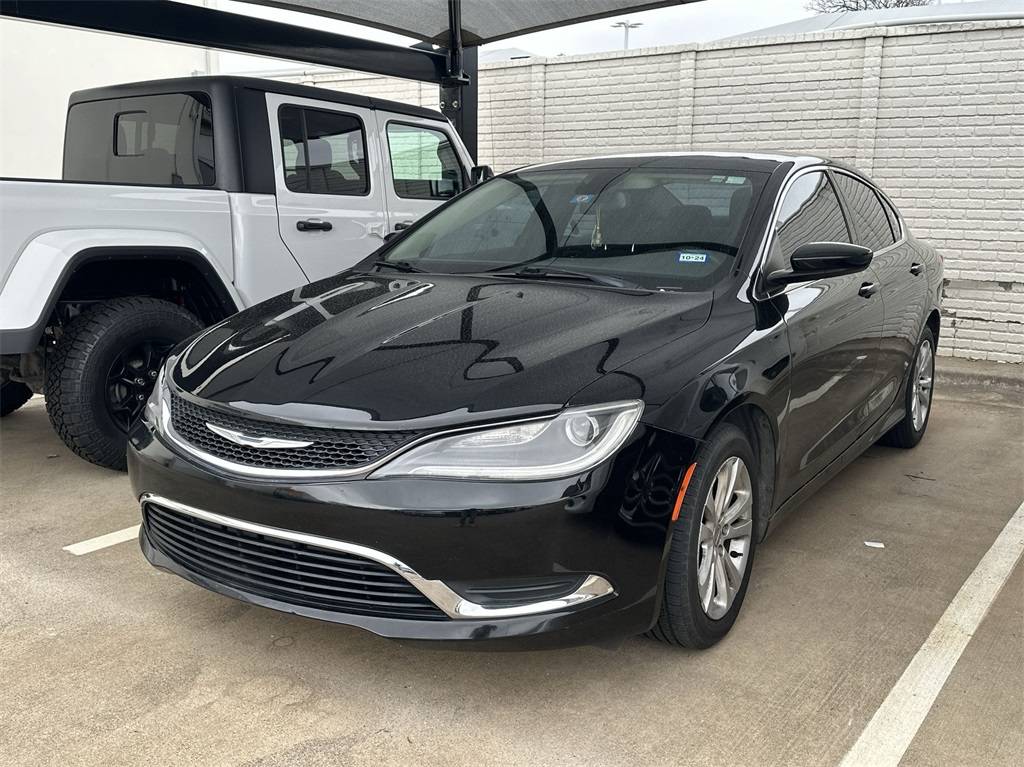 2015 Chrysler 200 Limited — Sedan — 131,169 mi — Euless, TX
