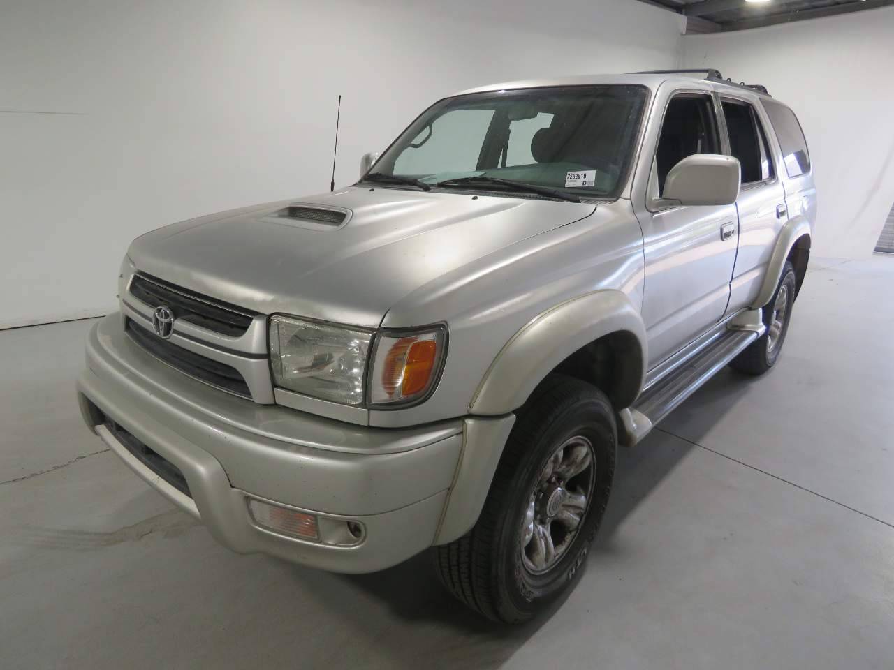 2001 Toyota 4Runner SR5 — SUV — 324,259 mi — Phoenix, AZ
