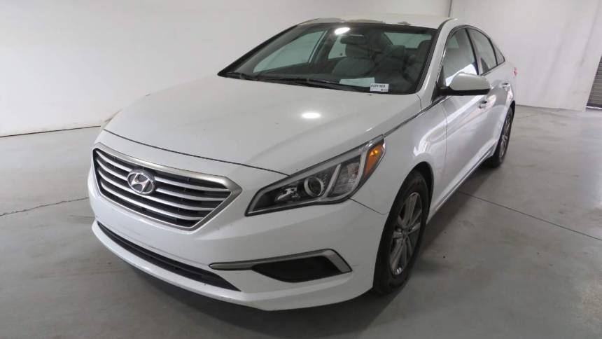 2017 Hyundai Sonata Base — Sedan — 161,798 mi — Phoenix, AZ
