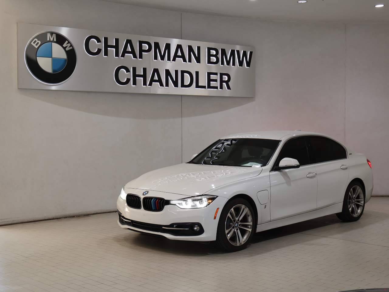 2018 BMW 3 Series 330e