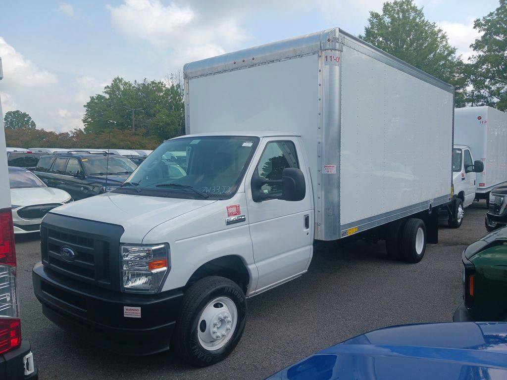 2024 Ford E-Series Cutaway Base — Chassis Cab Truck — 77,226 mi — Charlotte, NC