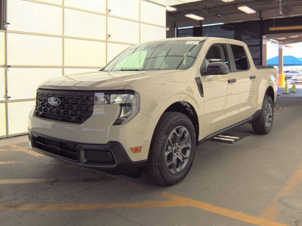 2025 Ford Maverick XLT — Pickup Truck — 2,374 mi — Charlotte, NC