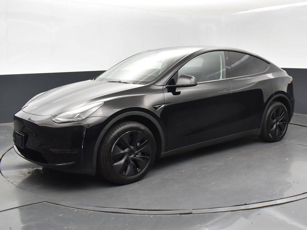 2025 Tesla Model Y Long Range — SUV — 7,741 mi — Charlotte, NC