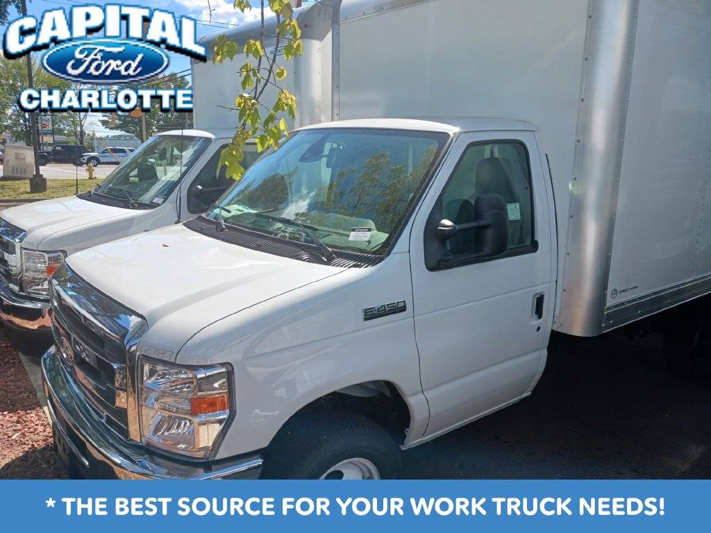 2027 Ford E-Series E-450 SD
