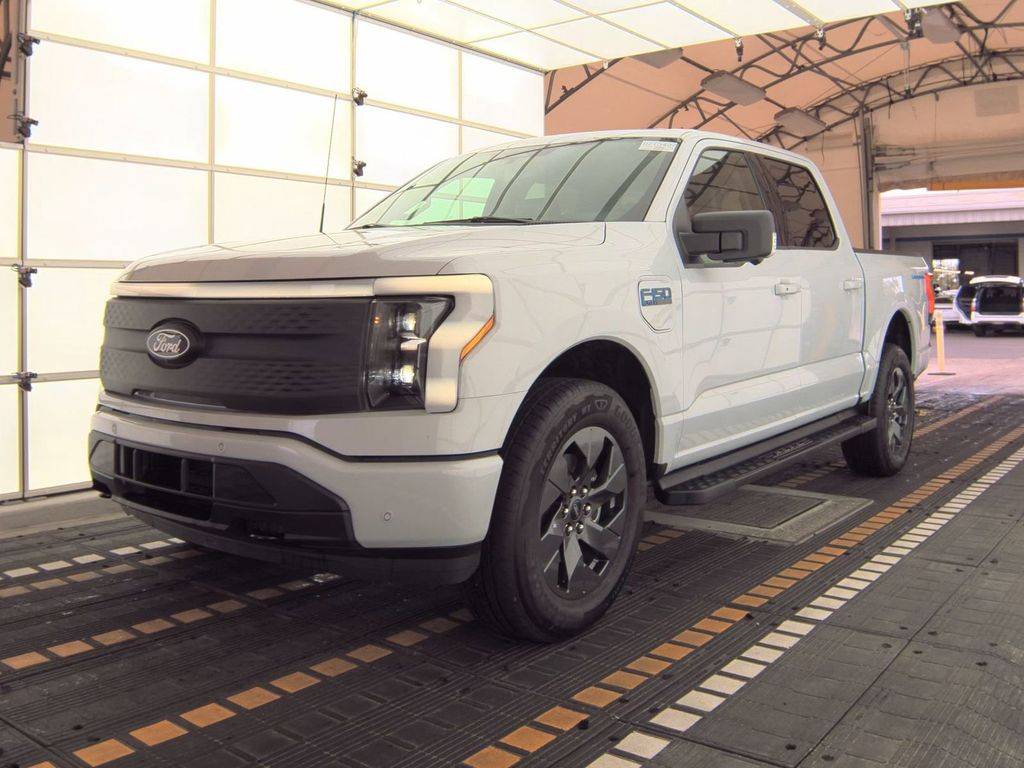 2025 Ford F-150 Lightning XLT — Pickup Truck — 1,628 mi — Charlotte, NC