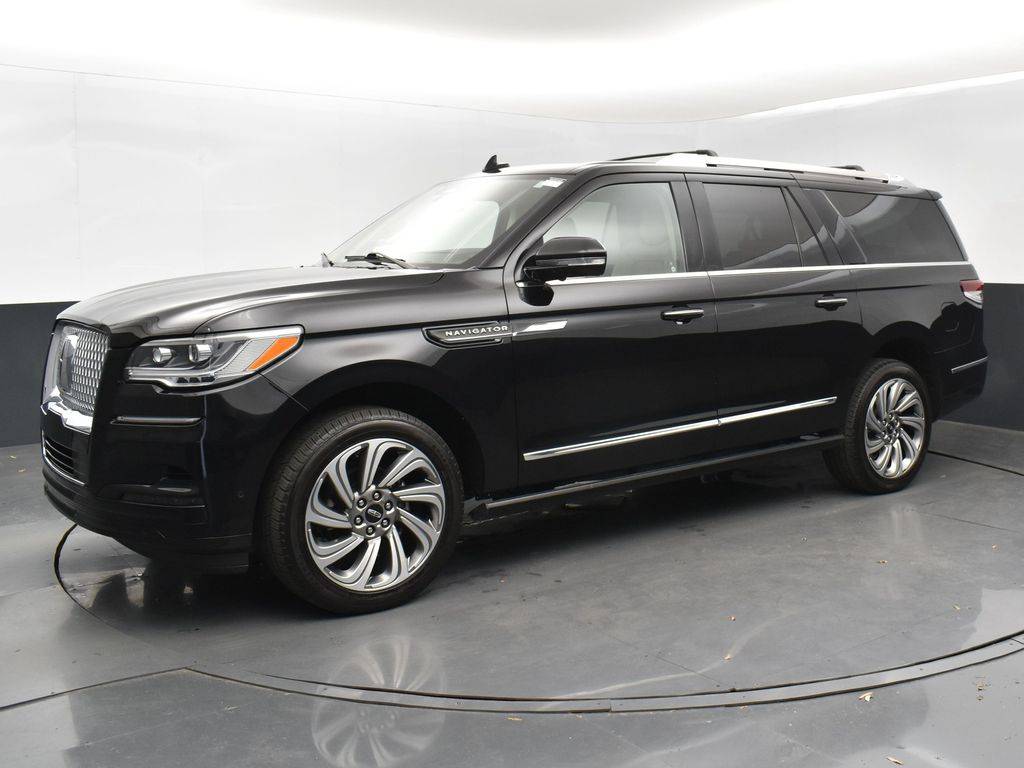 2023 Lincoln Navigator Reserve — SUV — 12,242 mi — Charlotte, NC