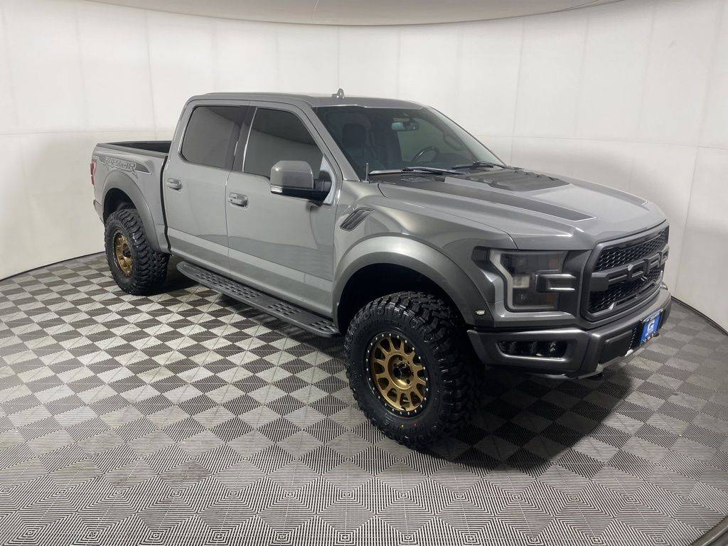 2020 Ford F-150 Raptor