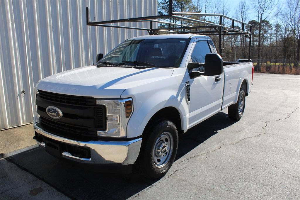 2018 Ford Super Duty F-250 XL — Pickup Truck — 206,978 mi — Fuquay-Varina, NC