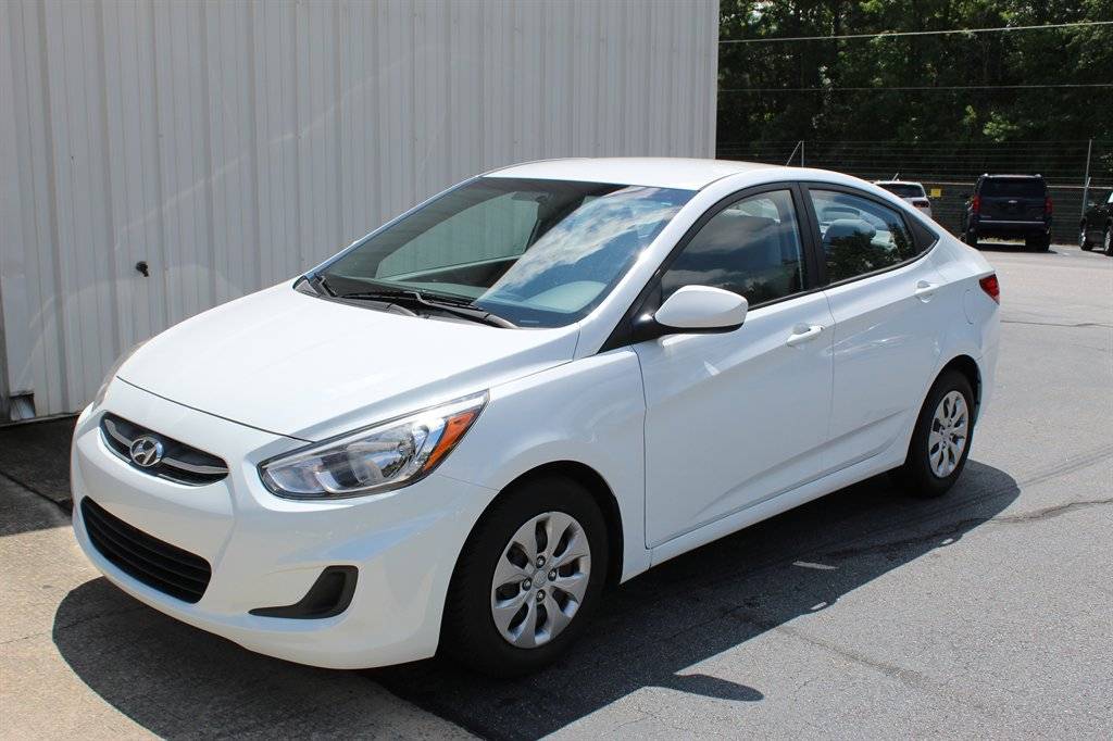 2016 Hyundai Accent SE — Sedan — 119,596 mi — Fuquay-Varina, NC