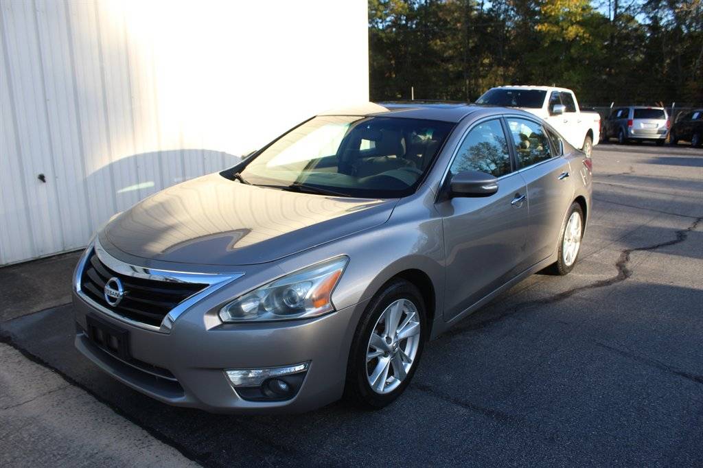 2015 Nissan Altima 2.5 SL — Sedan — 135,376 mi — Fuquay-Varina, NC