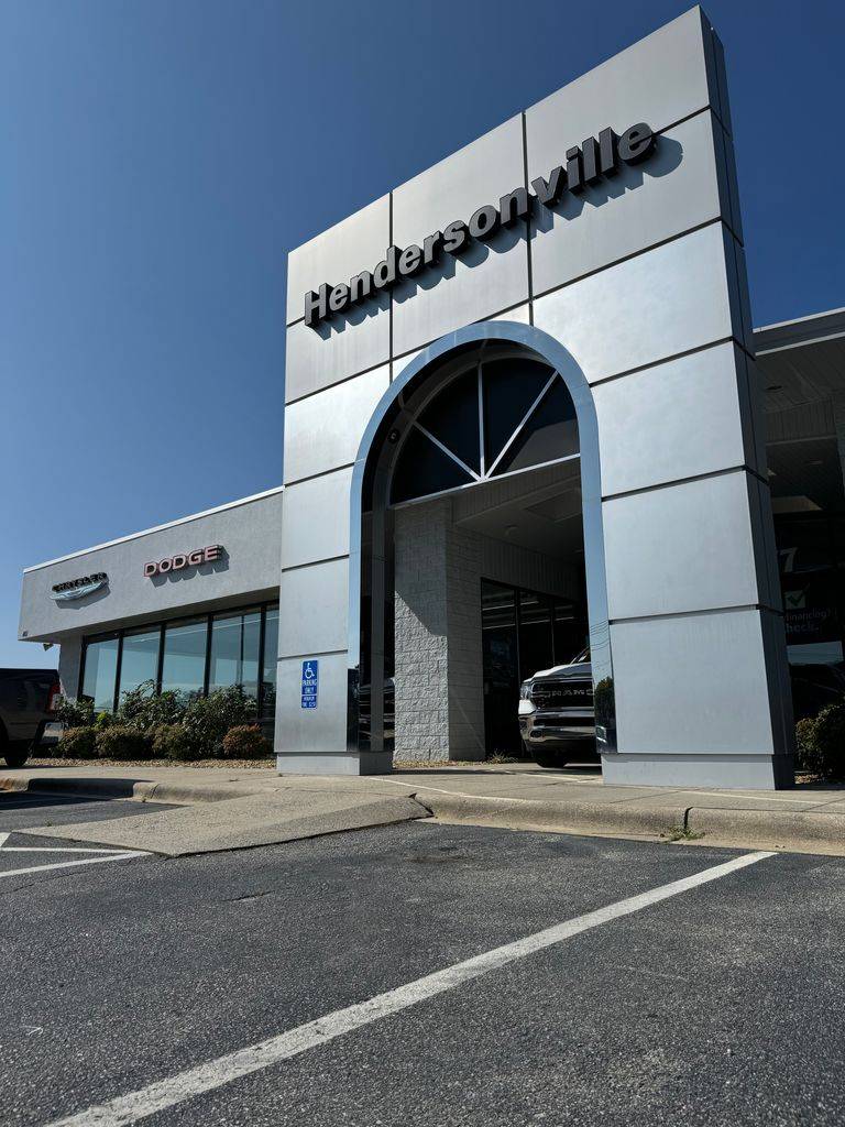 2021 Ford Super Duty F-350 Chassis Cab XL — Chassis Cab Truck — 86,675 mi — Hendersonville, NC