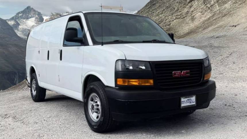 2018 GMC Savana Cargo Van Base — Cargo Van — 90,012 mi — Signal Hill, CA