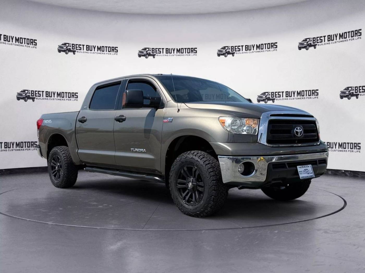 2010 Toyota Tundra Base — Pickup Truck — 129,453 mi — Signal Hill, CA