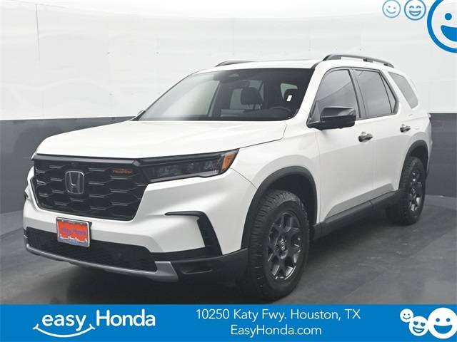 2025 Honda Pilot TrailSport — SUV — 5,806 mi — Houston, TX