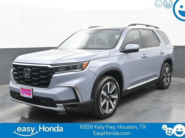 2025 Honda Pilot Touring — SUV — 971 mi — Houston, TX