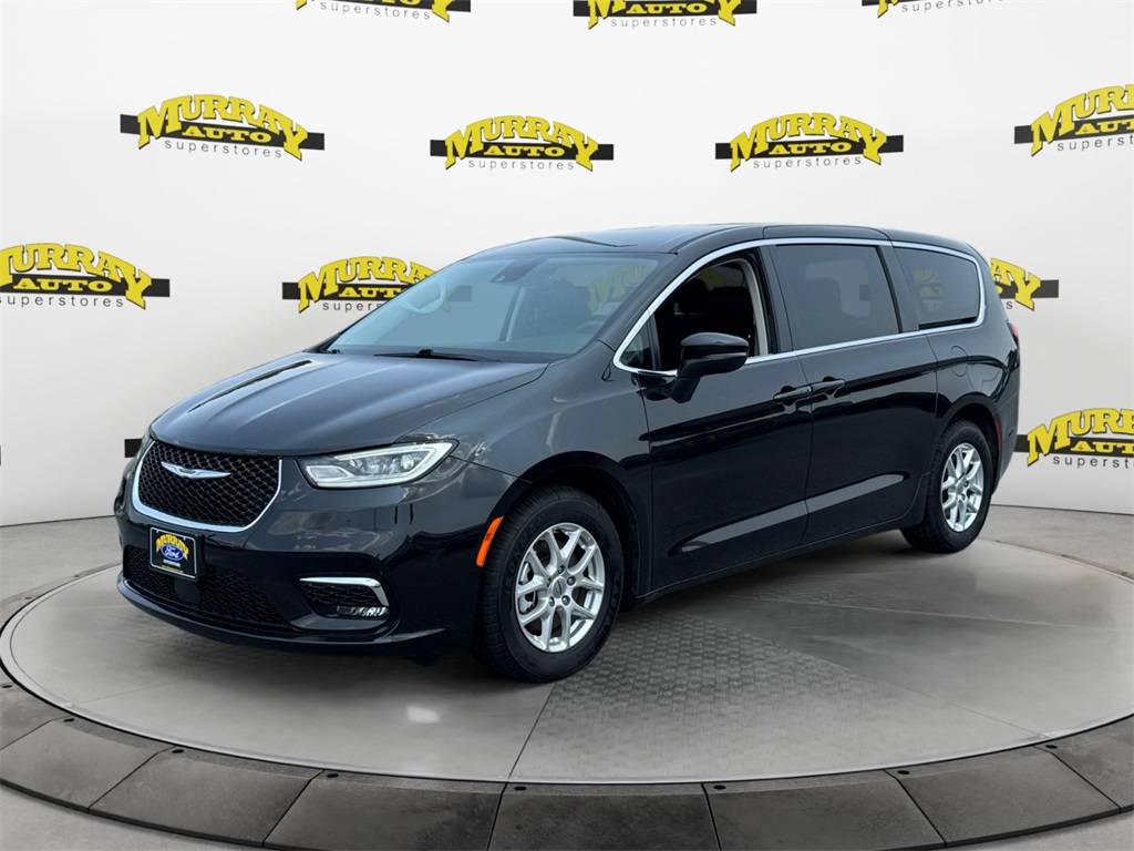 2023 Chrysler Pacifica Touring L — Minivan — 67,138 mi — Kingsland, GA
