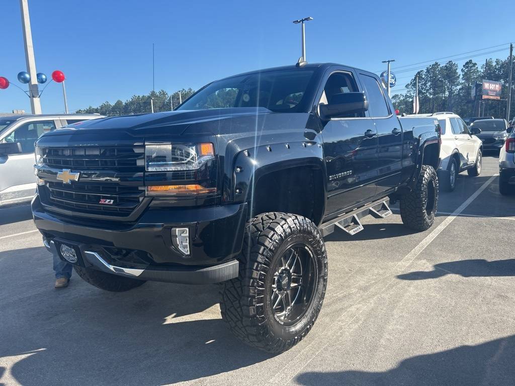 2017 Chevrolet Silverado 1500 LT — Pickup Truck — 68,784 mi — Kingsland, GA