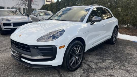 2024 Porsche Macan T — SUV — 5,929 mi — Larchmont, NY