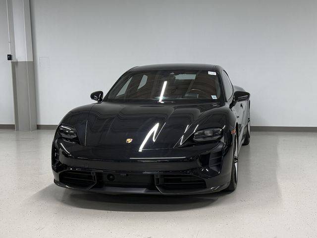 2022 Porsche Taycan Turbo S