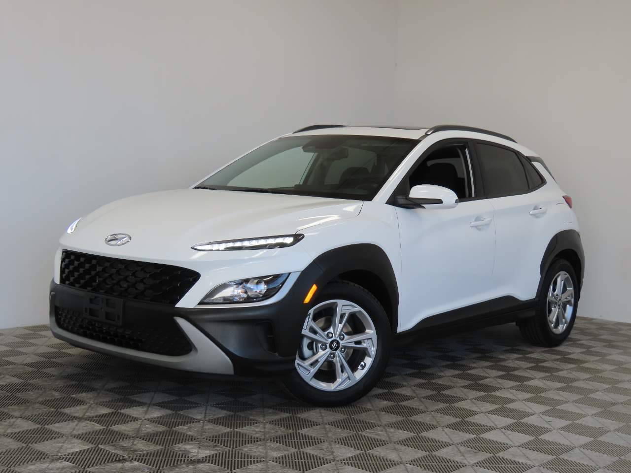2022 Hyundai Kona SEL — SUV — 47,475 mi — Chandler, AZ