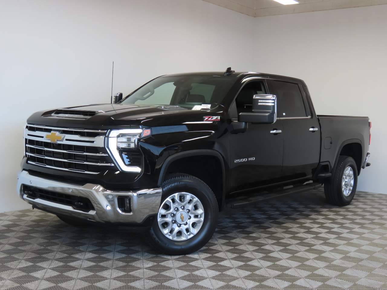 2024 Chevrolet Silverado 2500HD LTZ — Pickup Truck — 17,890 mi — Chandler, AZ