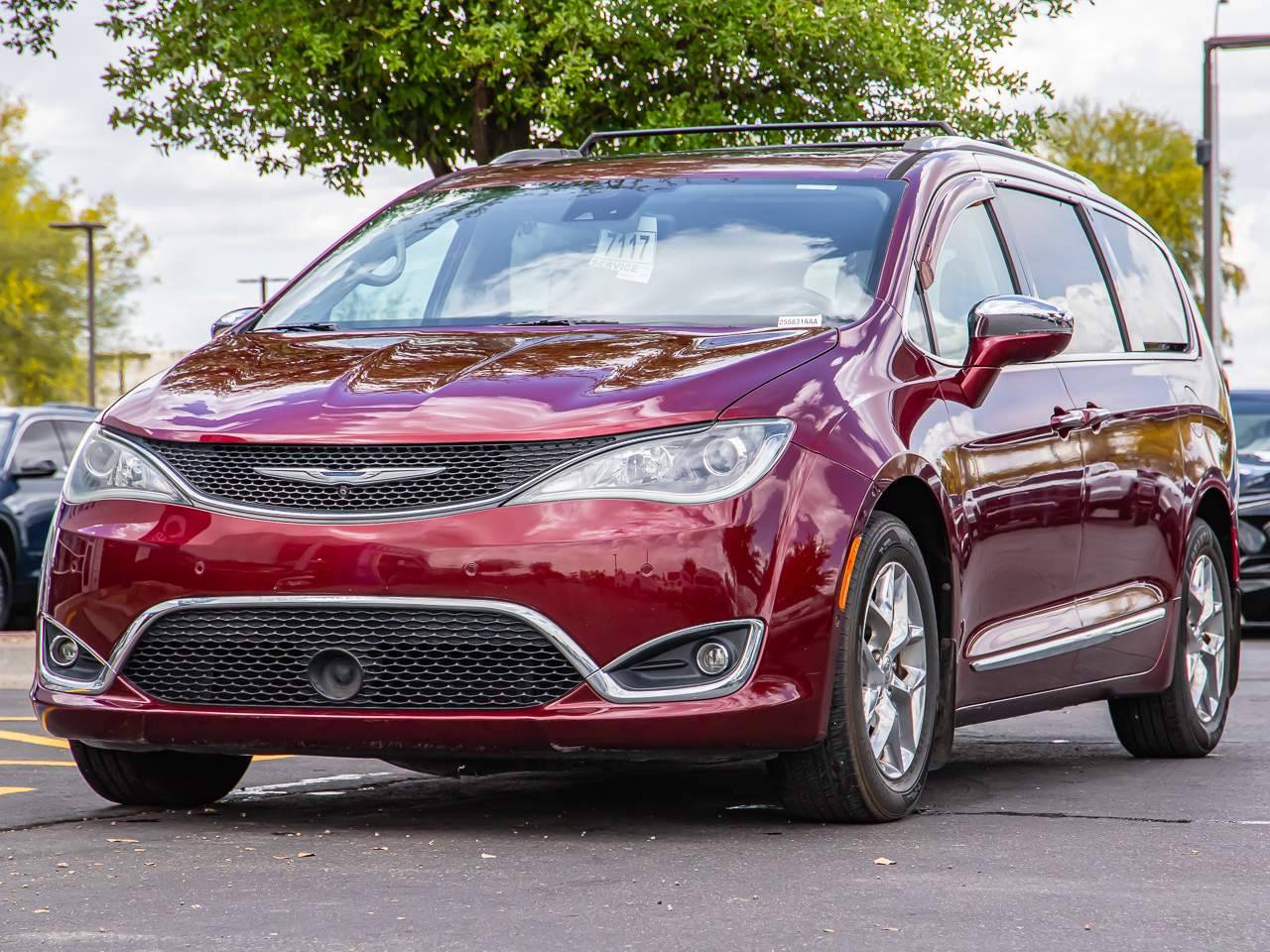 2017 Chrysler Pacifica Limited — Minivan — 83,273 mi — Chandler, AZ