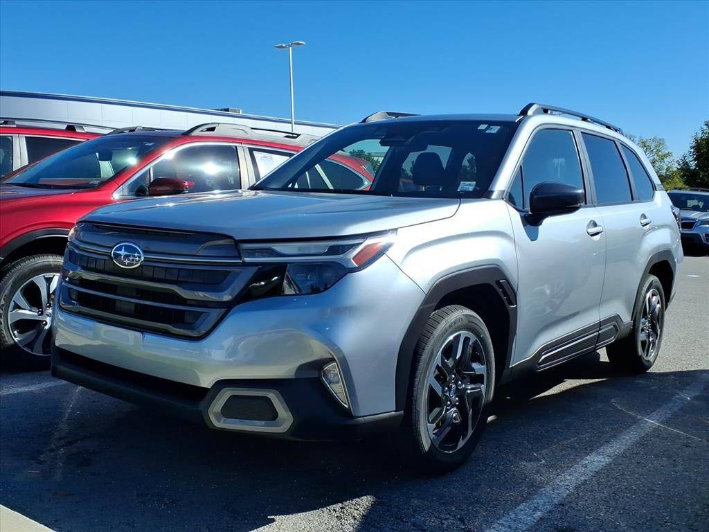 2025 Subaru Forester Limited — SUV — 1,147 mi — St Louis, MO