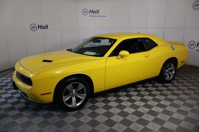 2018 Dodge Challenger SXT — Coupe — 102,533 mi — Virginia Beach, VA