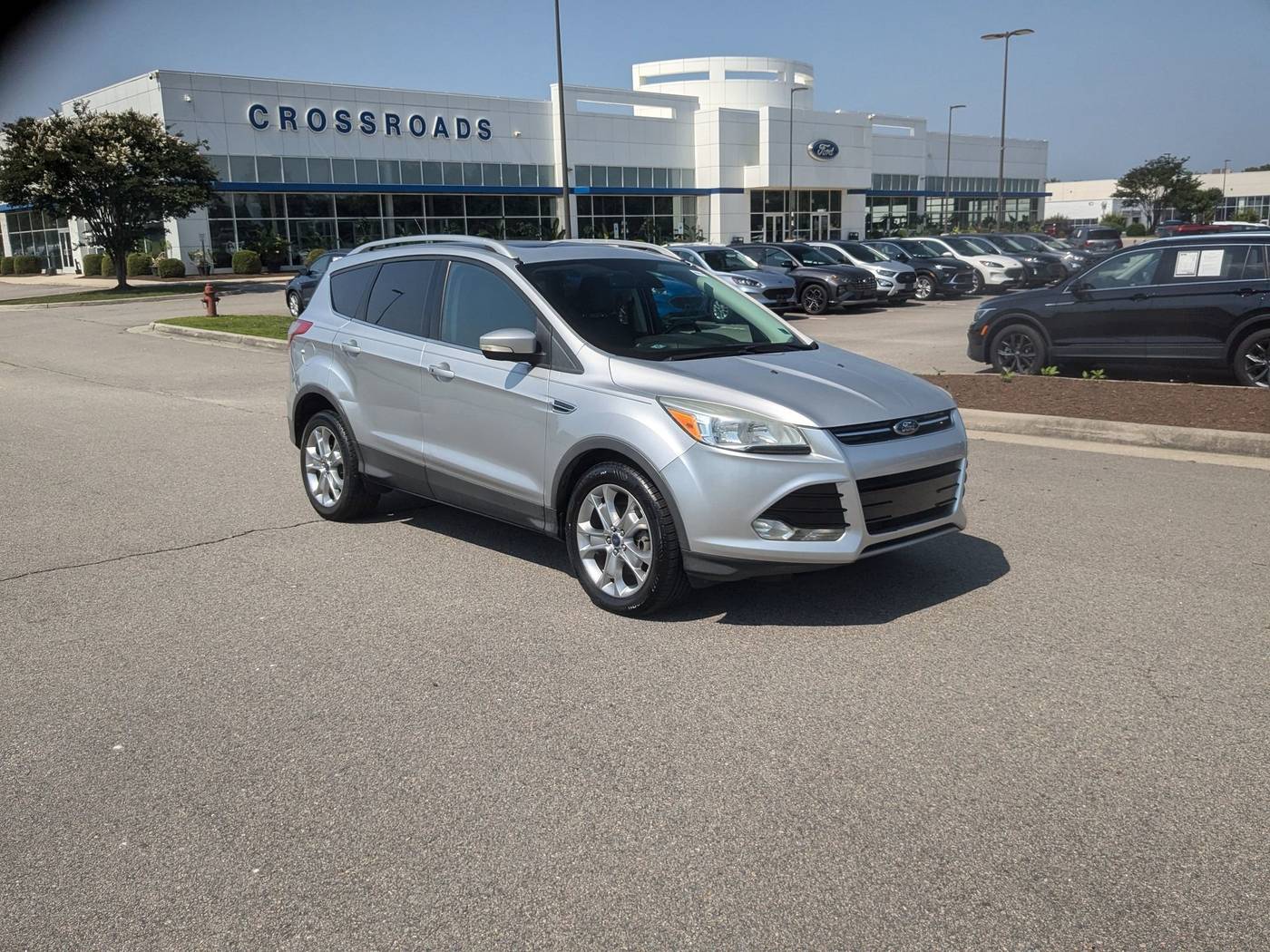 2014 Ford Escape Titanium — SUV — 122,667 mi — Prince George, VA