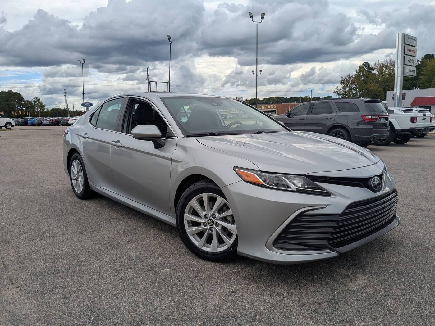 2022 Toyota Camry LE — Sedan — 42,925 mi — Prince George, VA