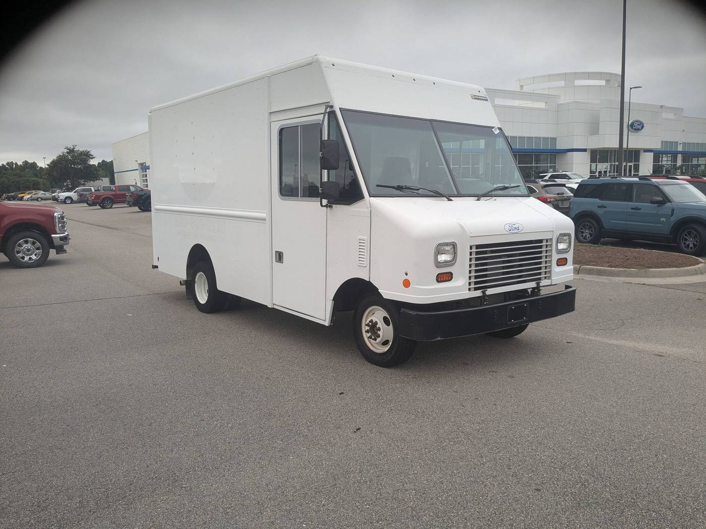 2019 Ford E-Series Stripped Chassis E-350 — Chassis Cab Truck — 28,231 mi — Prince George, VA